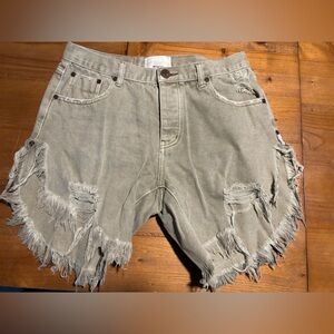 One Teaspoon Frankie Shorts size 29 Excellent condition!